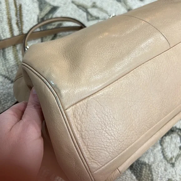💕 coach beige leather large satchel shoulder bag 💕 - Picture 10 of 16